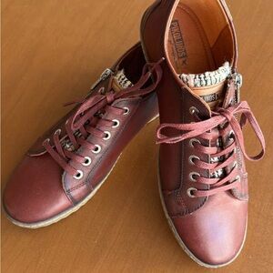 PIKOLINOS women’s Burgundy Leather Sneakers 9.5-10 (EU 40)